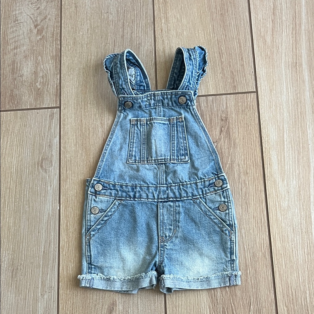 GAP kids Light Blue Denim Shortall Overalls with ruffle straps-size 3T